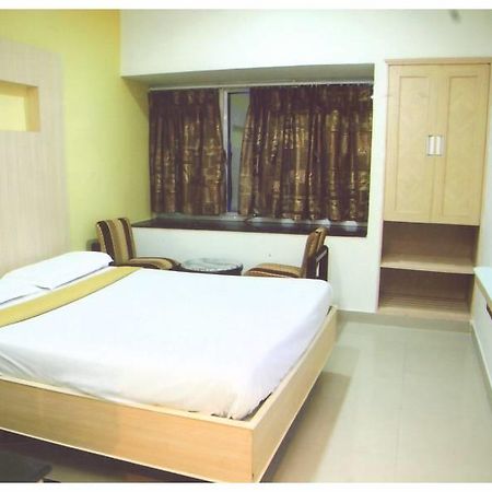 Sri Srinivasa Residency Kadapa Exterior photo