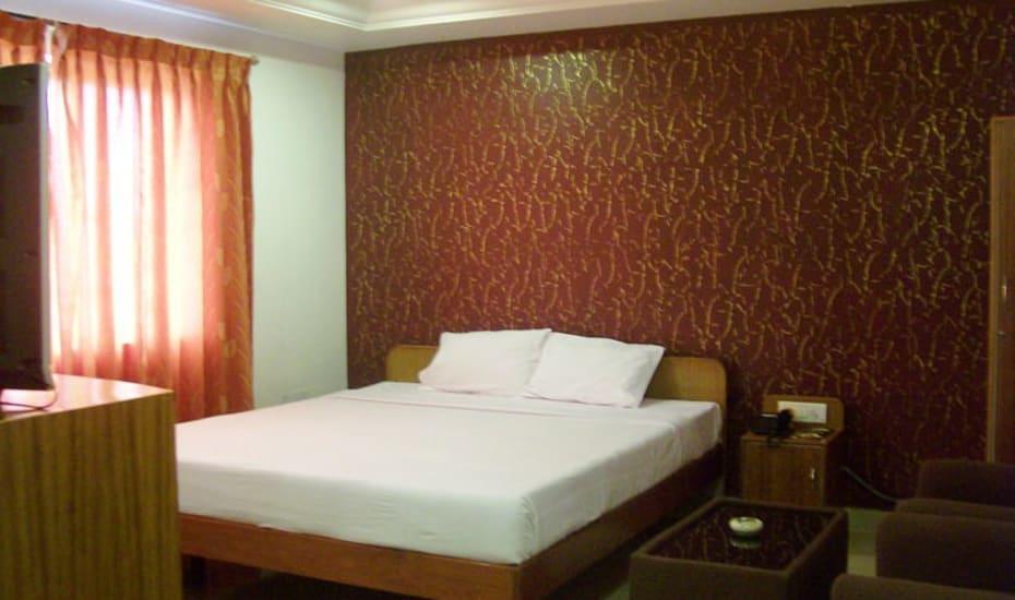Sri Srinivasa Residency Kadapa Exterior photo